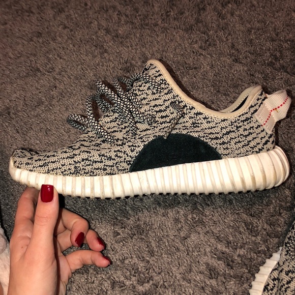 Yeezy V1 size 5 Men’s TURTLE DOVE w/ original box - Picture 2 of 3